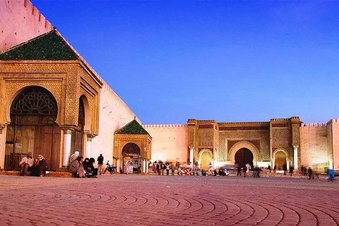 Bab Mansour gate on the main square of Meknes